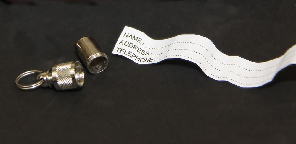 AKAH-W-rger-mit-Begrezung-aus-Fahlleder-2 AKAH Würger mit Begrezung aus Fahlleder