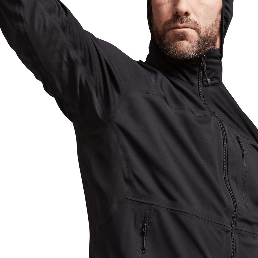 SITKA Mountain Evo Jacke in schwarz Achselbereich