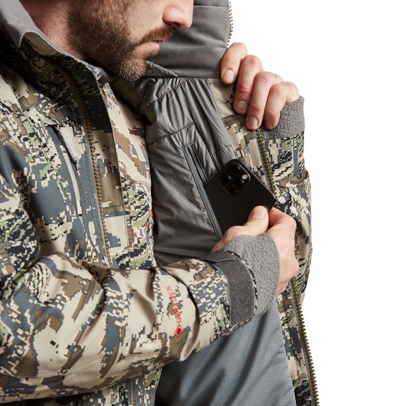 SITKA-Blizzard-Aerolite-Parka-9