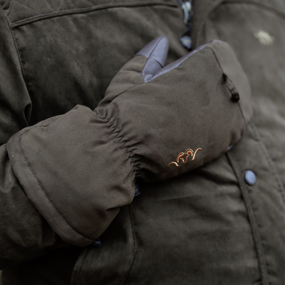 BLASER-Suede-F-ustlinge-Marlon-2 BLASER Suede Fäustlinge Marlon angezogen