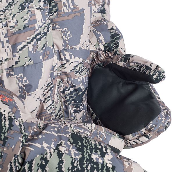 SITKA-Blizzard-GTX-F-ustling-Open-Country-3