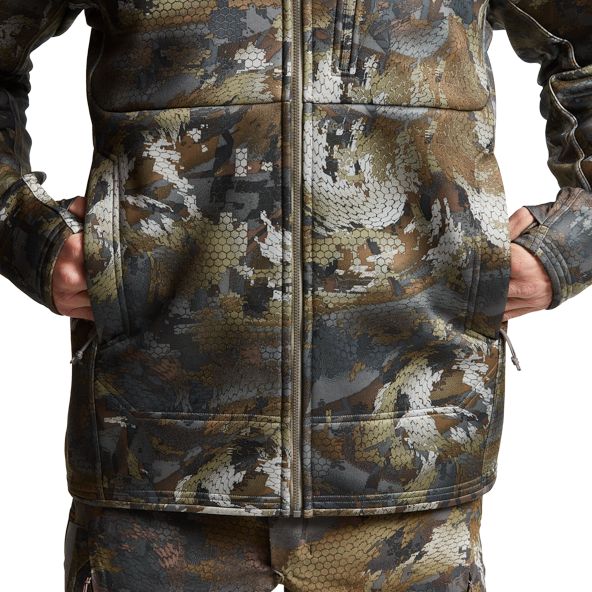 SITKA Traverse Jacke in Waterfowl Timber Seitentaschen