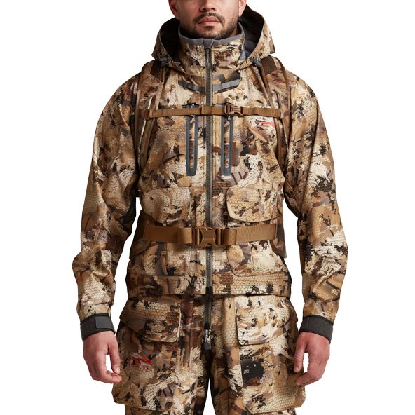 SITKA-Full-Choke-Pack-in-Waterfowl-Marsh-angezogen SITKA Full Choke Pack in Waterfowl Marsh getragen Front